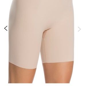 Spanx Thinstincts Mid-Thigh Shorts